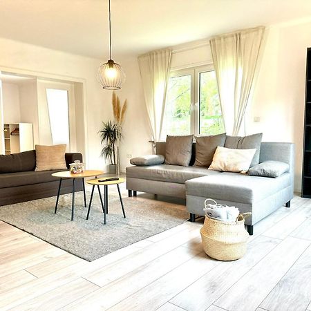 Grosszuegiges Apartment Mit Balkon Fuer Monteure Und Feriengaeste Dillingen an der Saar Eksteriør billede