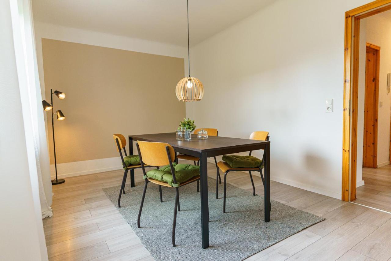 Grosszuegiges Apartment Mit Balkon Fuer Monteure Und Feriengaeste Dillingen an der Saar Eksteriør billede