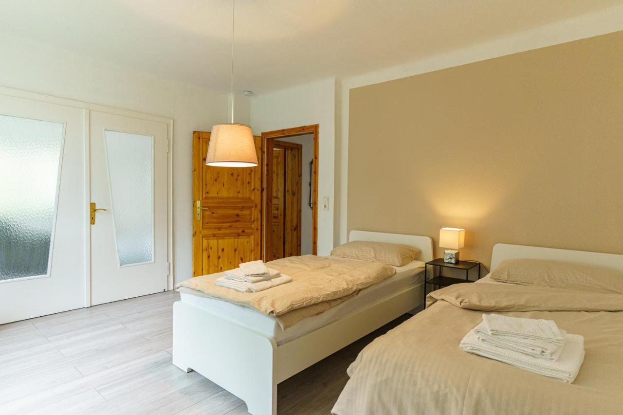 Grosszuegiges Apartment Mit Balkon Fuer Monteure Und Feriengaeste Dillingen an der Saar Eksteriør billede